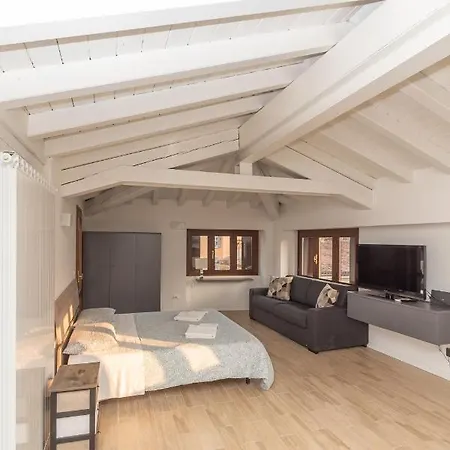 Residenza Capriolo 28 - F&l * Брешія