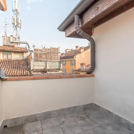 Апартаменти Residenza Capriolo 28 - F&l *