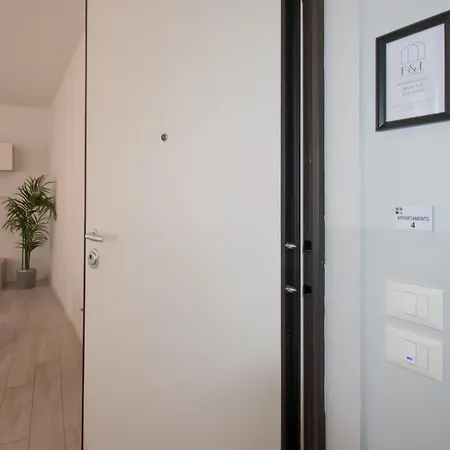 Residenza Capriolo 28 - F&l *