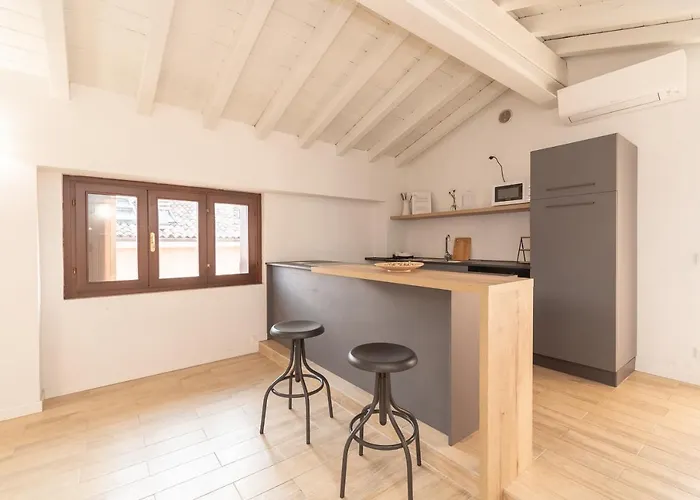 Residenza Capriolo 28 - F&l *