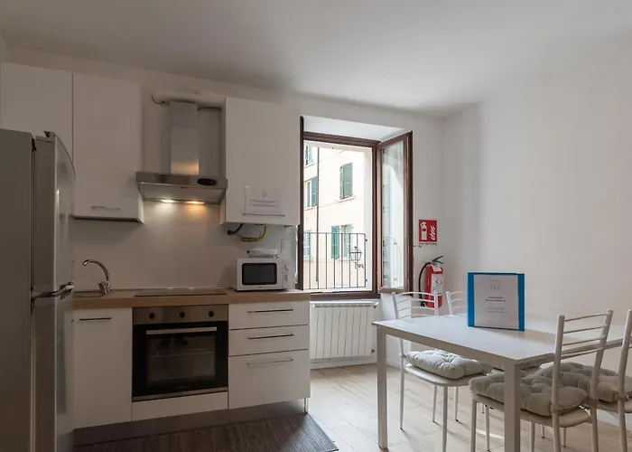 Residenza Capriolo 28 - F&l *